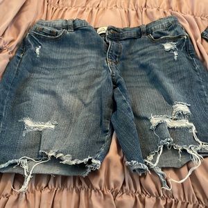 I am selling Jean shorts cute for like a rodeo or country vibes